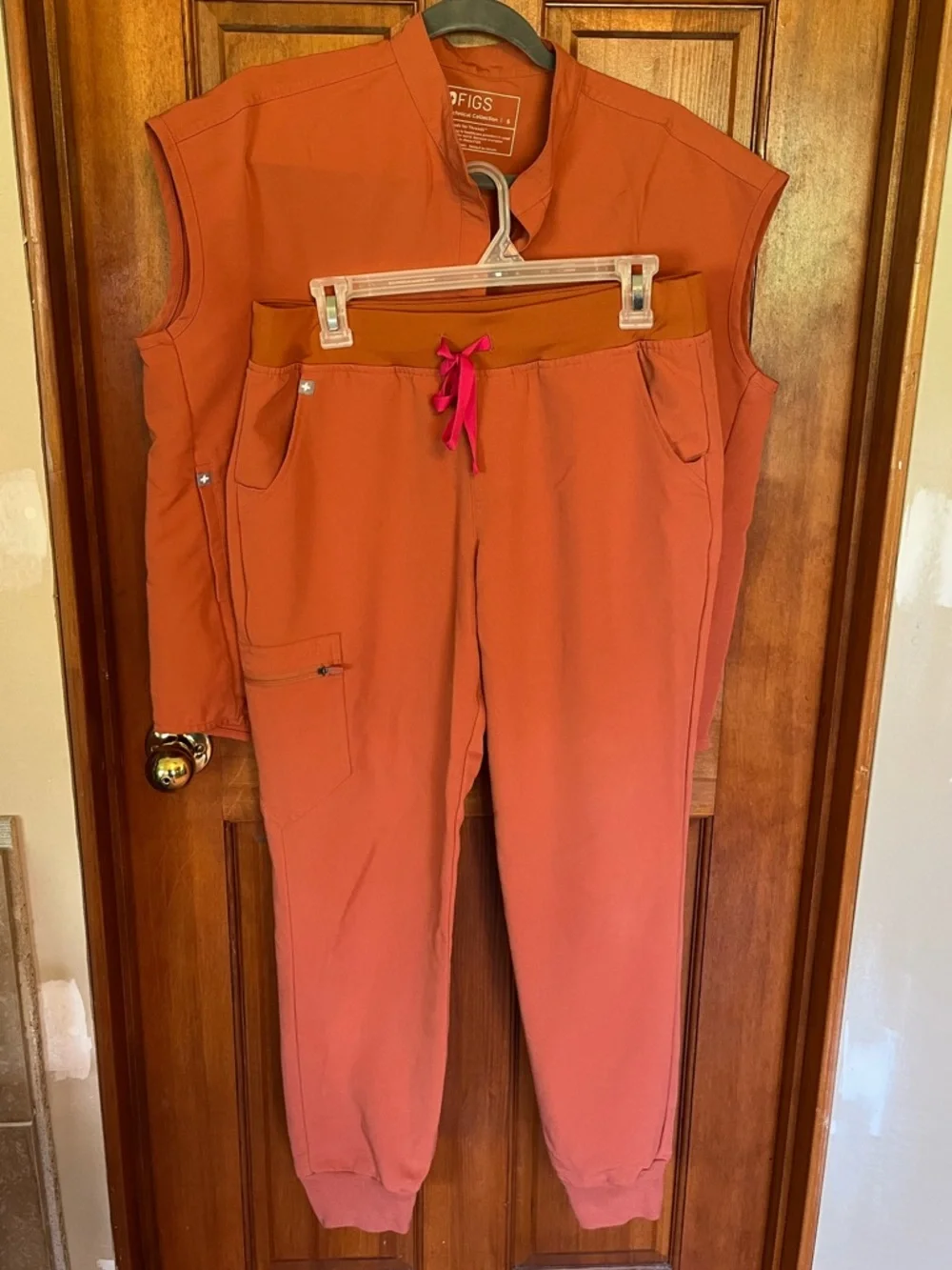 FIGS Women’s Scrub Set Orange Rafaela Top (S) Zamora Bottom (M) Technical Coll. - Picture 2 of 15
